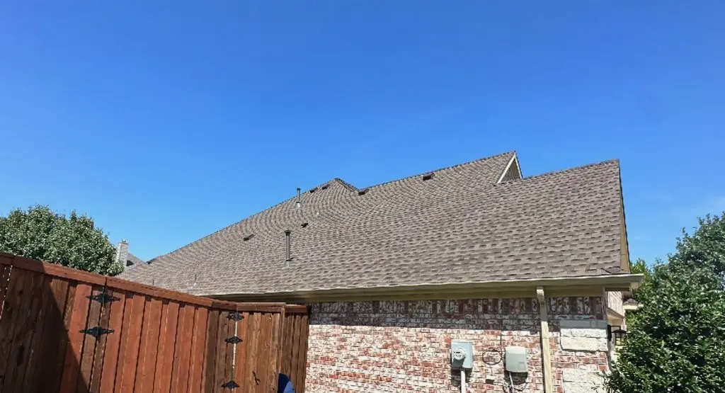 Completed roof replacement project in Rosemead